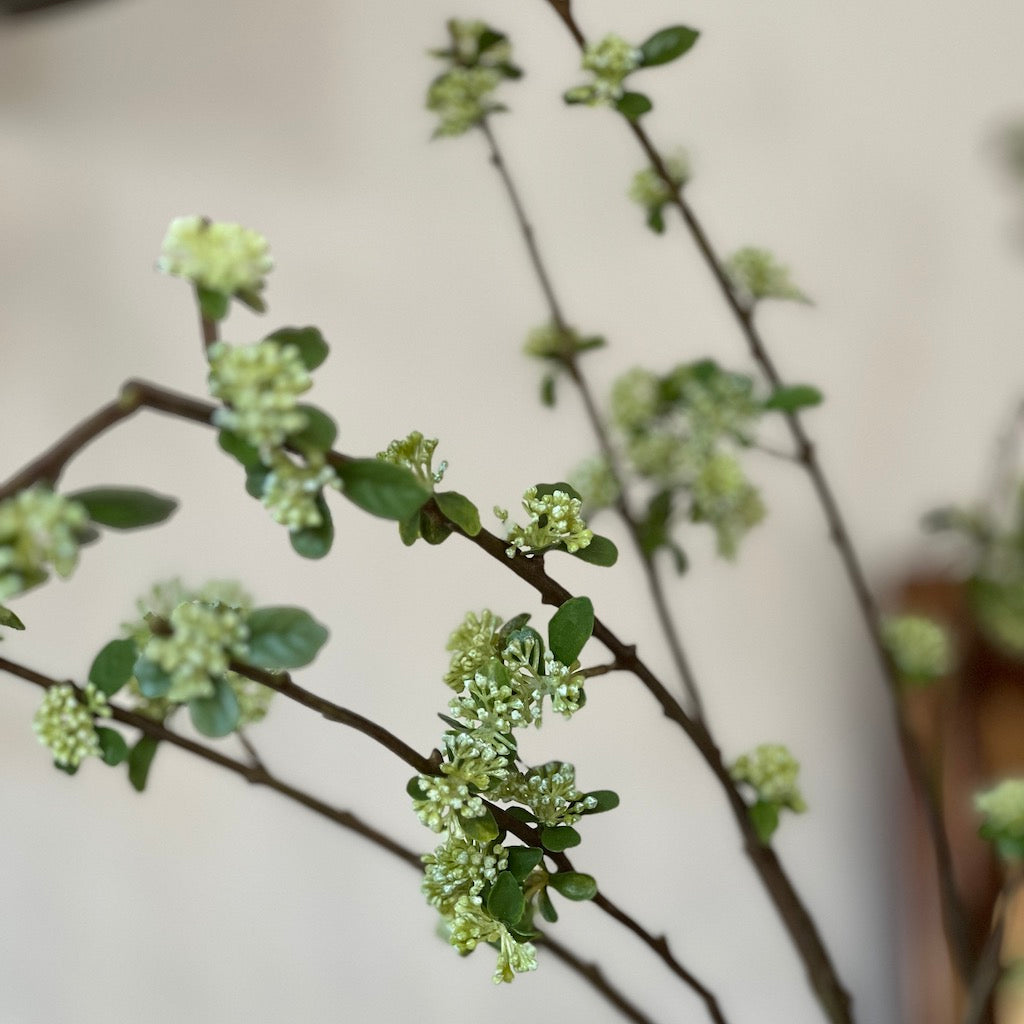 Faux Tall Green Skimmia Spray