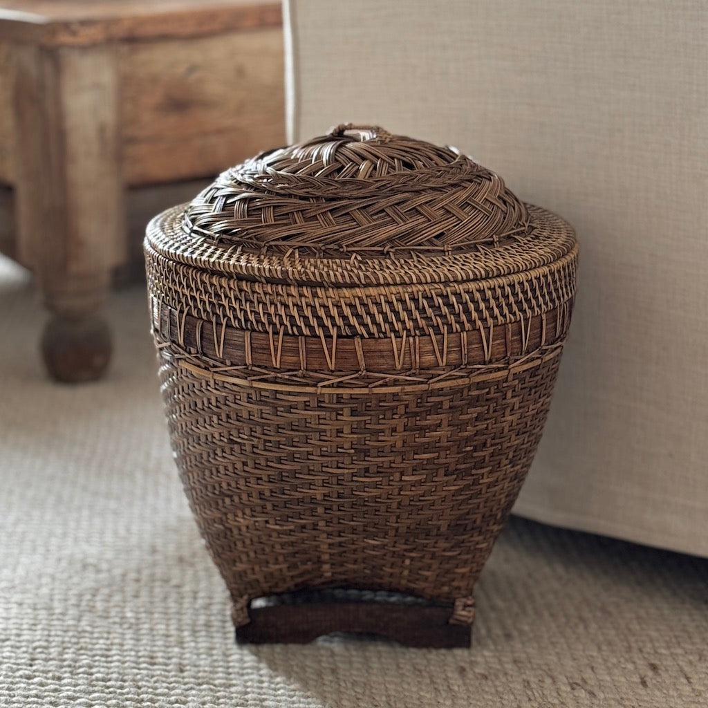 Woven Platted Rattan Basket With Lid